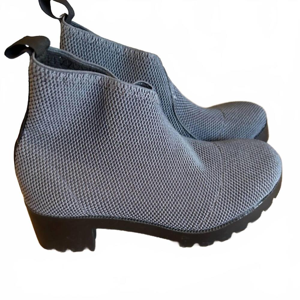 NEW CHARLESTON SHOE CO. women's upper monterey block heel boots in grey
